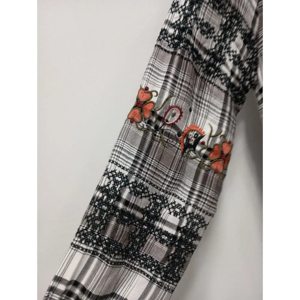 Vintage Emroidered Plaid Peasant Top - Black & White with Orange Accents